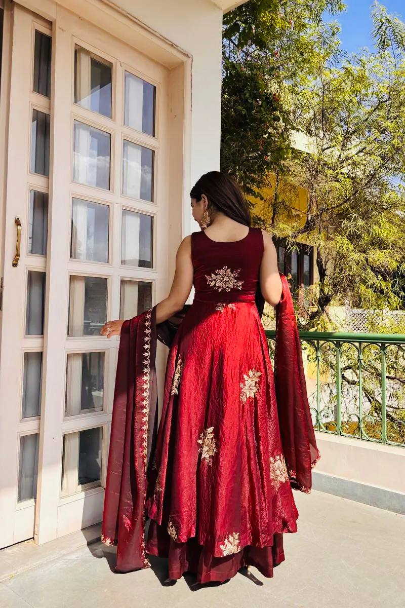 Blooming Zari Flared Anarkali Set