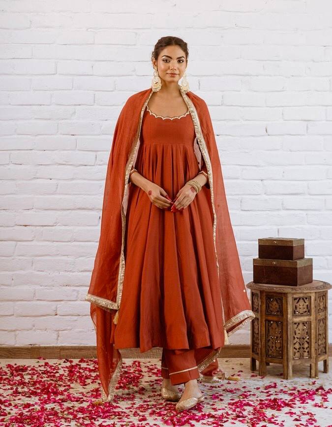 AUMVIRVA Women's Solid Chanderi Silk Anarkali Suit Set with Scalloped Neck, Straight Pants and Organza Dupatta