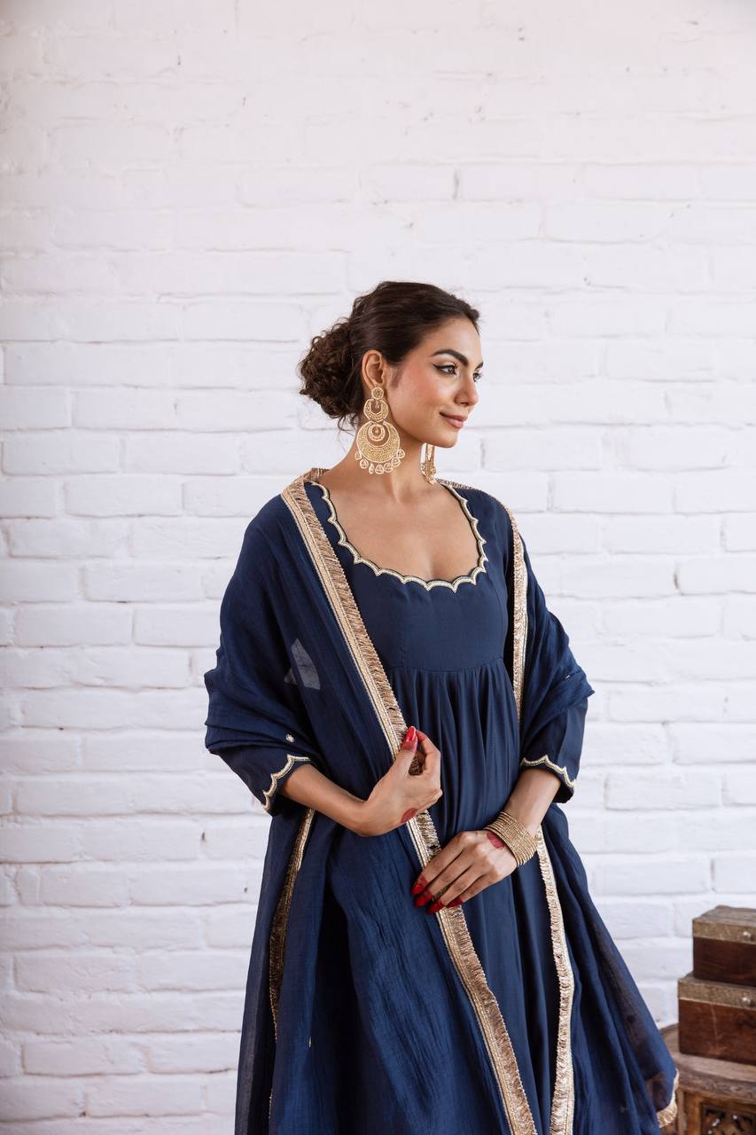 AUMVIRVA Women's Solid Chanderi Silk Anarkali Suit Set with Scalloped Neck, Straight Pants and Organza Dupatta